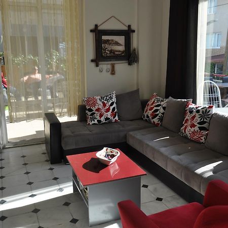 Sakiz Hotel Чесме Екстериор снимка