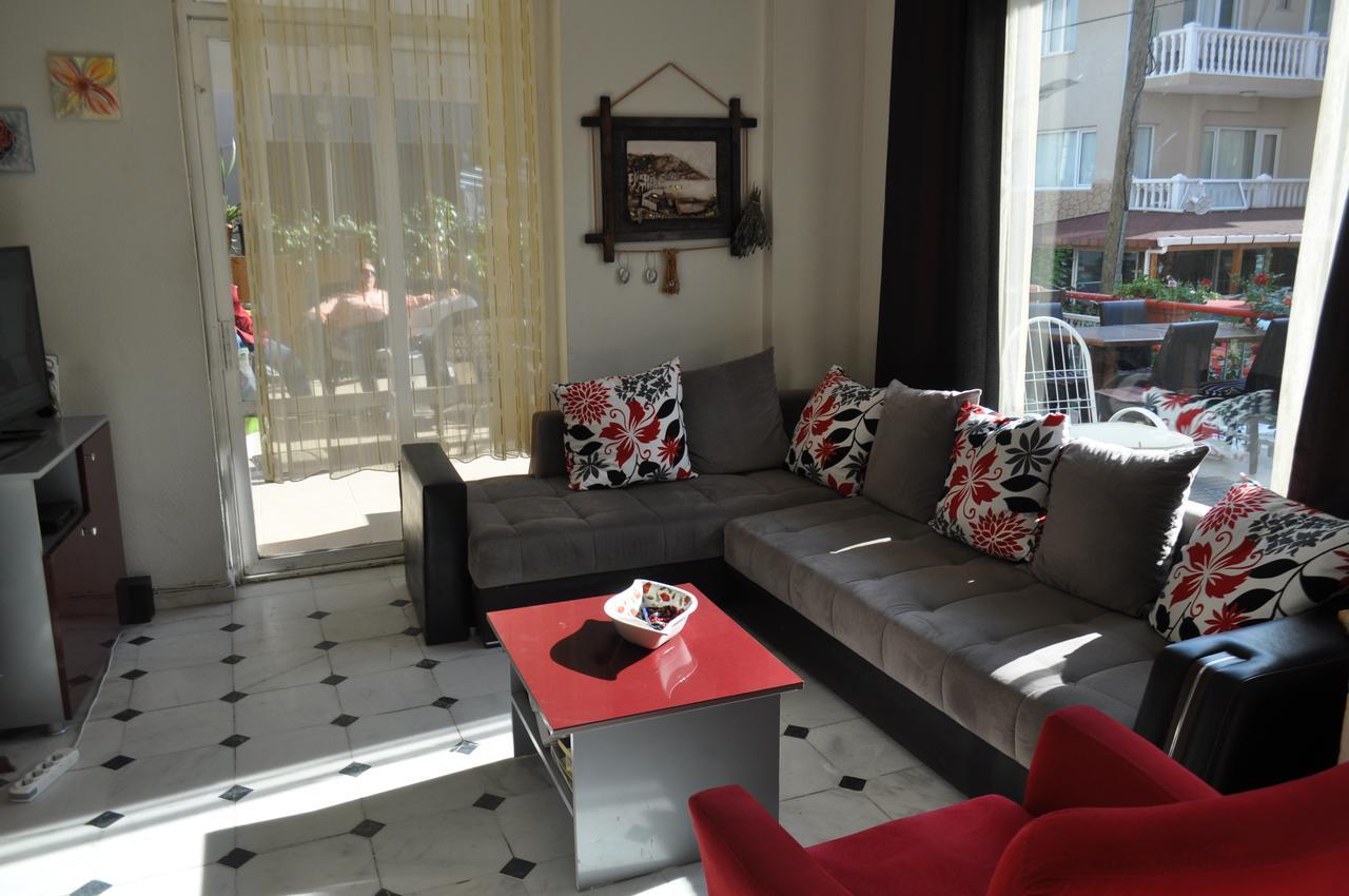 Sakiz Hotel Чесме Екстериор снимка