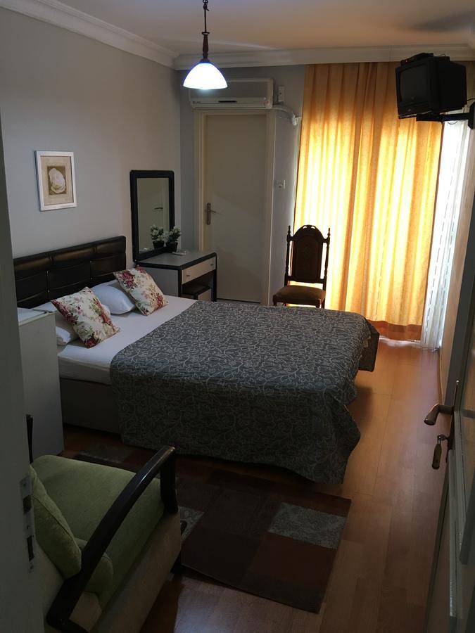 Sakiz Hotel Чесме Екстериор снимка